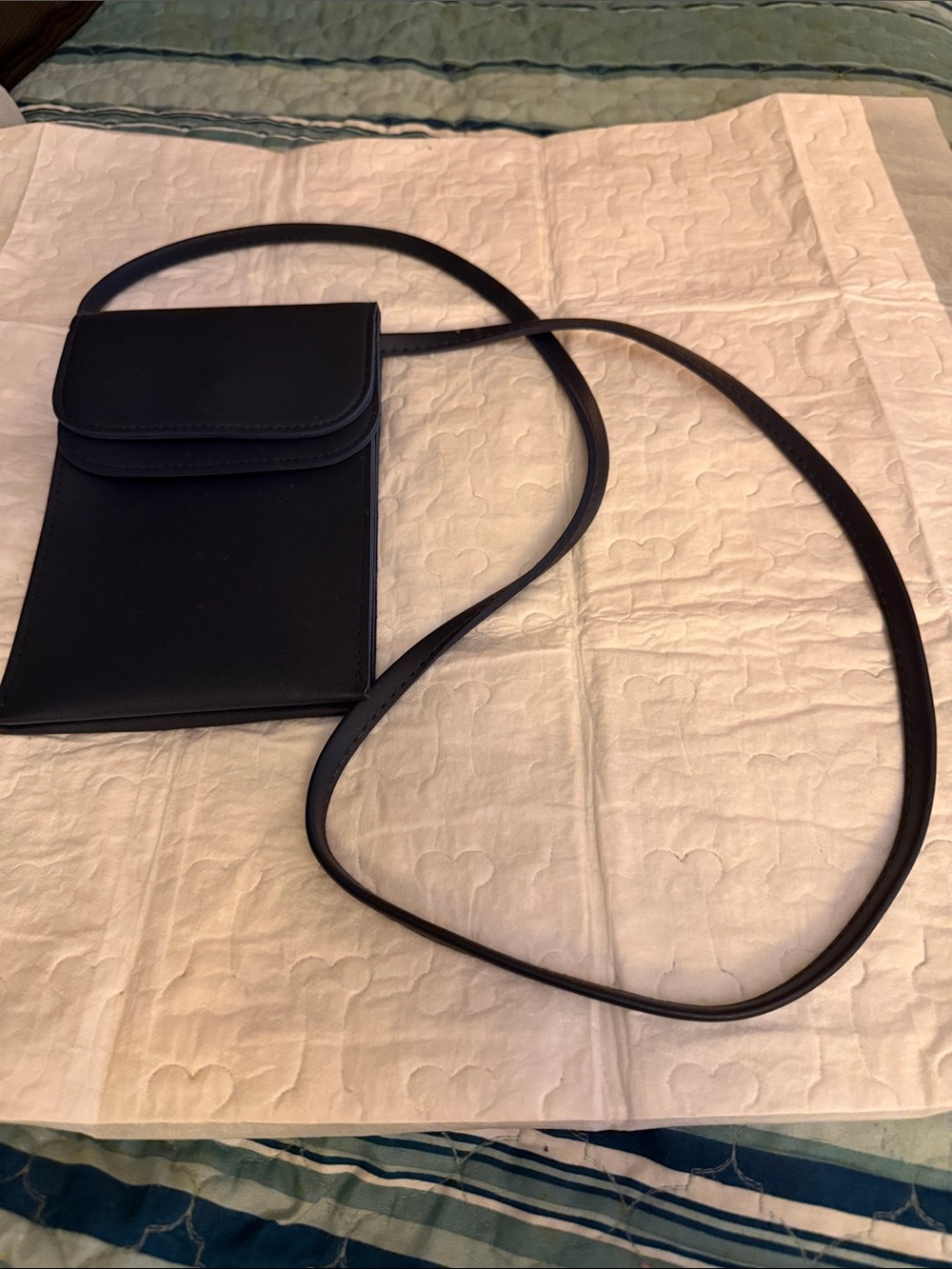Women’s Black Crossbody Phone Bag